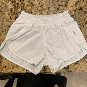 Lululemon size 4 white shorts